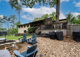 8107 Spruce Dr, Rogers, AR 72756