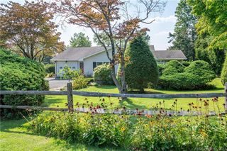 16 Meadow Drive, Brookfield, CT 06804