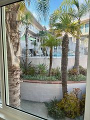 5808 S  Pacific Coast Hwy #1, Redondo Beach, CA 90277
