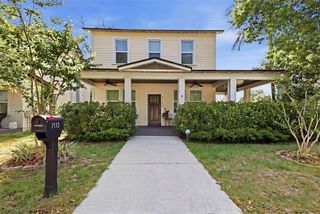 7112 N  9th St, Tampa, FL 33604