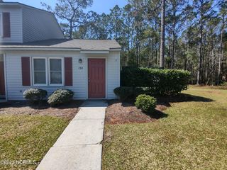 13 Port West Ct #D, Swansboro, NC 28584