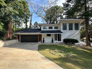 99 Rogers Dr, Bryant, AR 72022