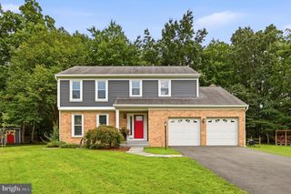 500 Fairfax Ln, Herndon, VA 20170