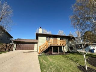 3312 Bison Ln, Great Falls, MT 59404