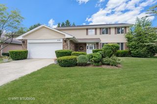 1038 E  Vargo Ln, Arlington Heights, IL 60004