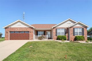 444 Mockingbird Ln, Waterloo, IL 62298