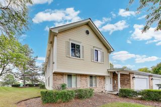 425 Sandpiper Ct #C, Aurora, IL 60504