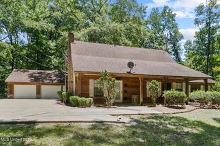 1646 Sweetgum Ln, Vicksburg, MS 39180