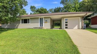 989 Tressa St, Dubuque, IA 52003
