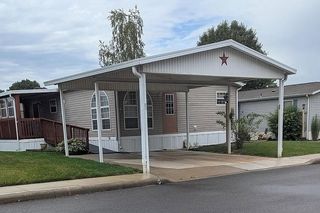 22 Birch Row Dr, Delaware, OH 43015