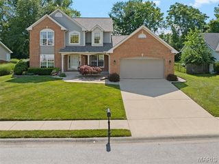 1211 Conrad Ln, O'Fallon, IL 62269