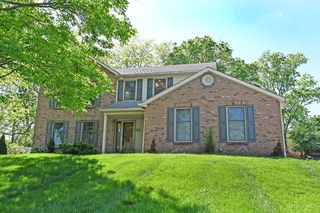 7231 Deer Hollow Dr, West Chester, OH 45069