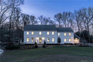 4 Ivy Knoll, Westport, CT 06880