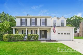 10733 Downpatrick Pl, Charlotte, NC 28262