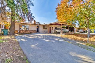 3852 E  Washington Ave, Fresno, CA 93702