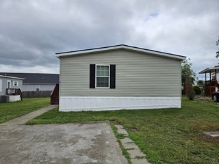 750 Dunlop Ln #43, Clarksville, TN 37040