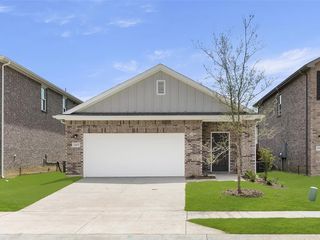 2103 Jackson St, Princeton, TX 75407