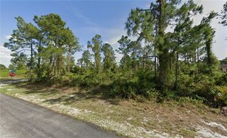 1072 Manning ST, Lehigh Acres, FL 33974
