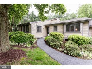 1204 Princeton Ln, West Chester, PA 19380