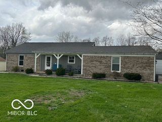 96 N  Wildwood Trl, Rockville, IN 47872