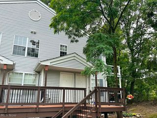 2202 Stoney Run Cir #2202, Broadview Heights, OH 44147