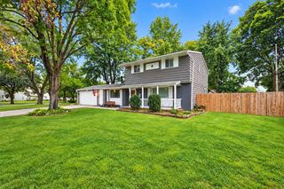 404 Benson Dr, Groveport, OH 43125