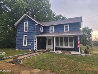 407 E  High St, Florida, OH 43545