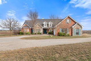 1690 Lawlis Ln, Sanger, TX 76266