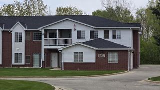 8055 LEXINGTON PLACE #12, Pleasant Prairie, WI 53158