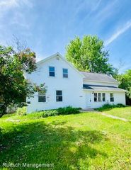 3780 Wayside Rd, Greenleaf, WI 54126