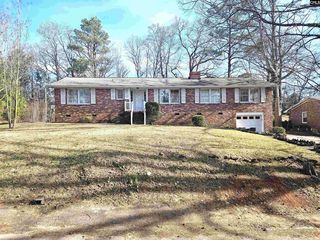 1136 Woodland Dr, West Columbia, SC 29169