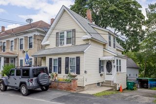 57 Clark St, Clinton, MA 01510