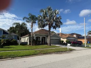 11507 Village Brook Dr, Riverview, FL 33579