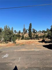 5595 Sierra Park Dr #9, Paradise, CA 95969