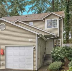 5732 99th Street Ct E, Puyallup, WA 98373