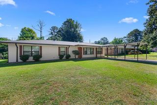 129 Powell Dr, Leesville, LA 71446