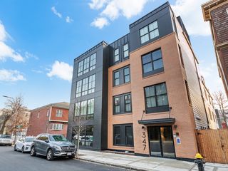 347 Maverick St #7, Boston, MA 02128