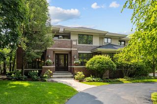 1335 Linden Ave, Deerfield, IL 60015