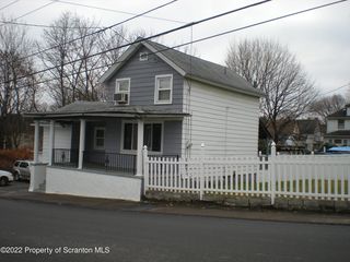 515 Oak St, Scranton, PA 18508