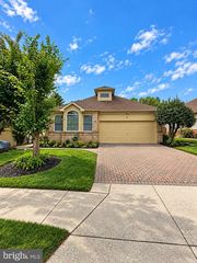 6 Stone Gate Ct, Pikesville, MD 21208
