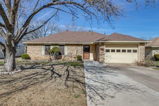 355 Linklea Dr, Duncanville, TX 75137