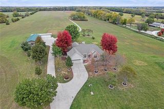24200 W  199th St, Spring Hill, KS 66083