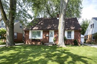 541 North 104th STREET, Wauwatosa, WI 53226