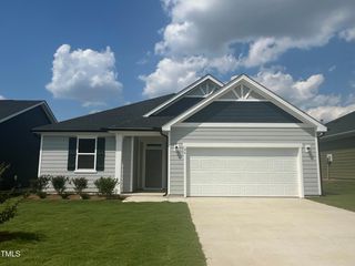 86 Norman Ave, Lillington, NC 27546