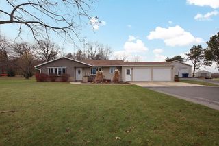 N4026 Hickory Rd, Fond Du Lac, WI 54937
