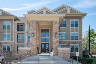 2121 Ella Blvd #3101, Houston, TX 77008
