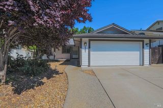 567 Shannon Dr, Vacaville, CA 95688