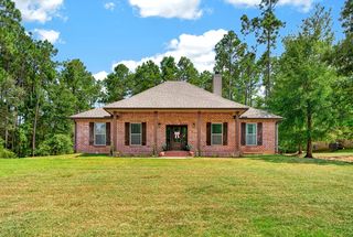 38 Switch Rd, Carriere, MS 39426