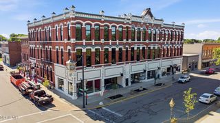 208 S  Main St #3, Fostoria, OH 44830
