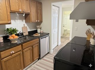 47 Princeton St #1-205, Leominster, MA 01453